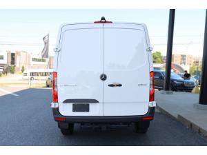 Miniature 9 Mercedes-Benz Sprinter 2500 144 Wheelbase Standard Roof RWD 2025