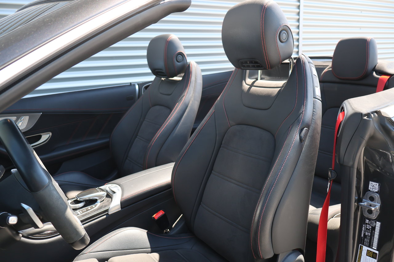 Mercedes-Benz C-Class C300 2022 — photo 3