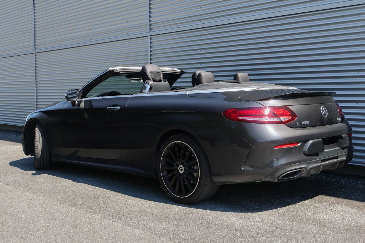 Mercedes-Benz C-Class C300 2022 — photo 8