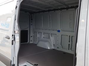 Miniature 5 Mercedes-Benz Sprinter 2500 144 Wheelbase Standard Roof RWD 2025