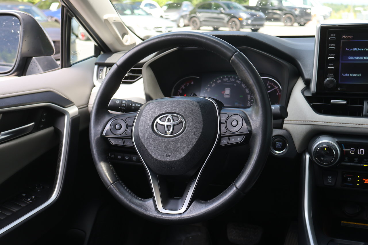 Toyota Rav4 Limited 2019 — photo 2