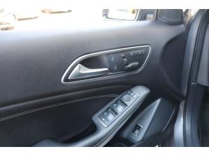Thumbnail 9 Mercedes-Benz GLA-Class GLA250 2015