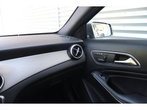 Thumbnail 14 Mercedes-Benz GLA-Class GLA250 2015