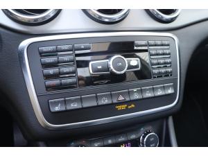 Thumbnail 17 Mercedes-Benz GLA-Class GLA250 2015