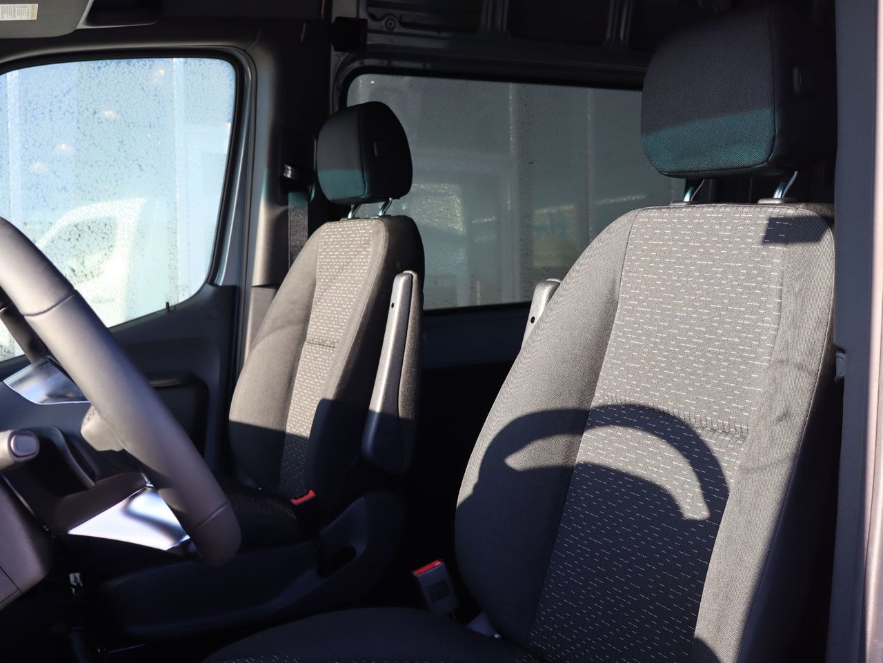 Mercedes-Benz Sprinter 170 Wheelbase High Roof RWD 2025 — photo 7