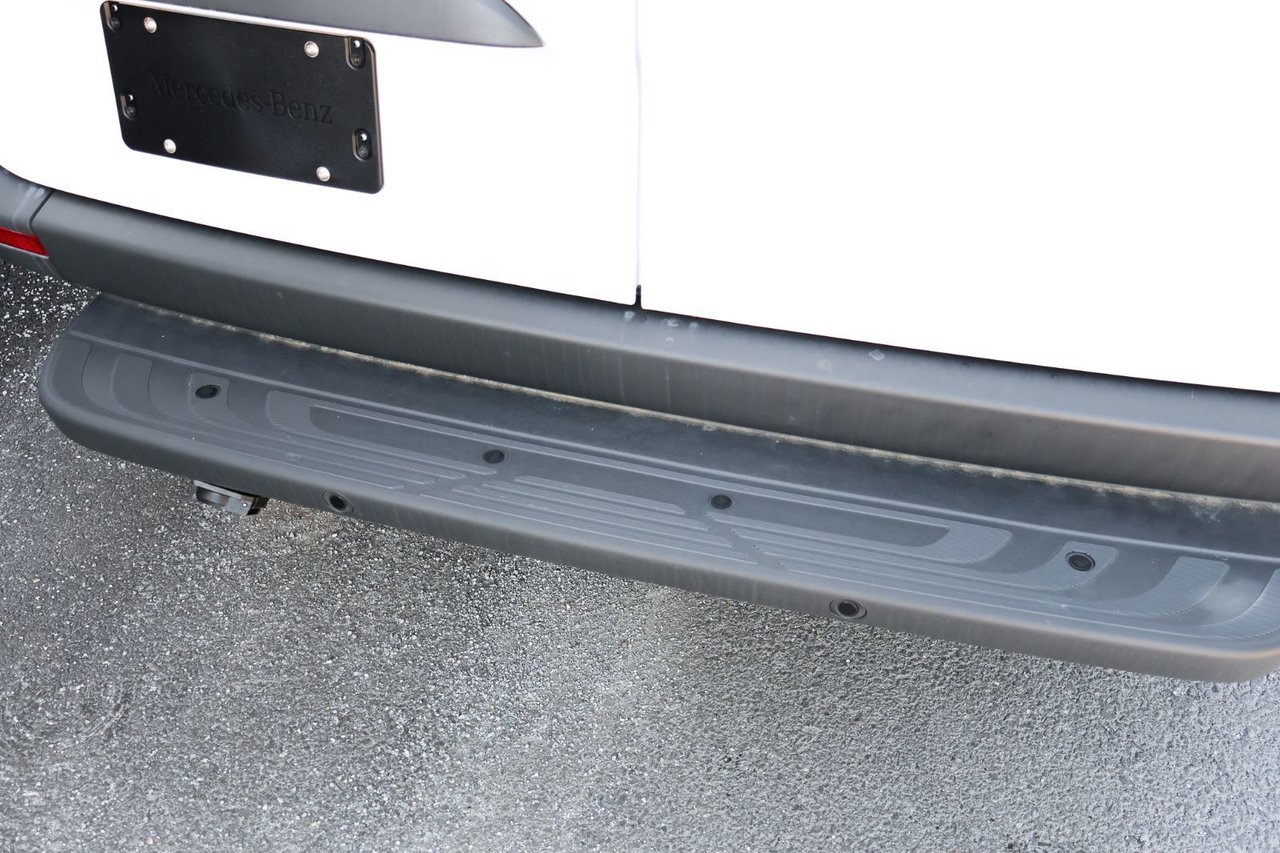 Mercedes-Benz ESprinter Cargo Van 170 Wheelbase High Roof RWD 2025 — photo 6