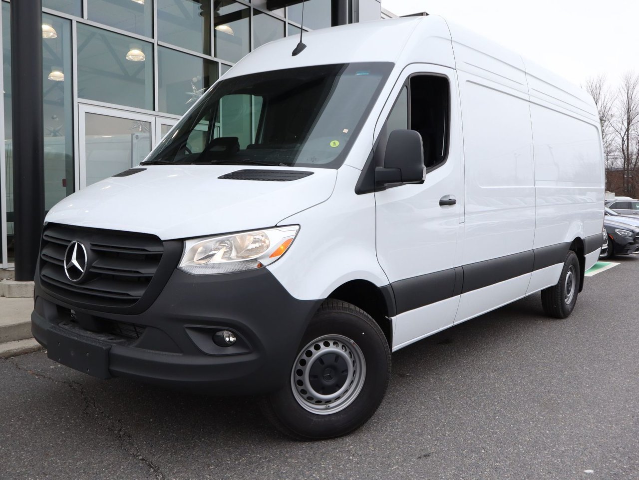 Mercedes-Benz Sprinter 2500 High Roof 2025 — photo 2