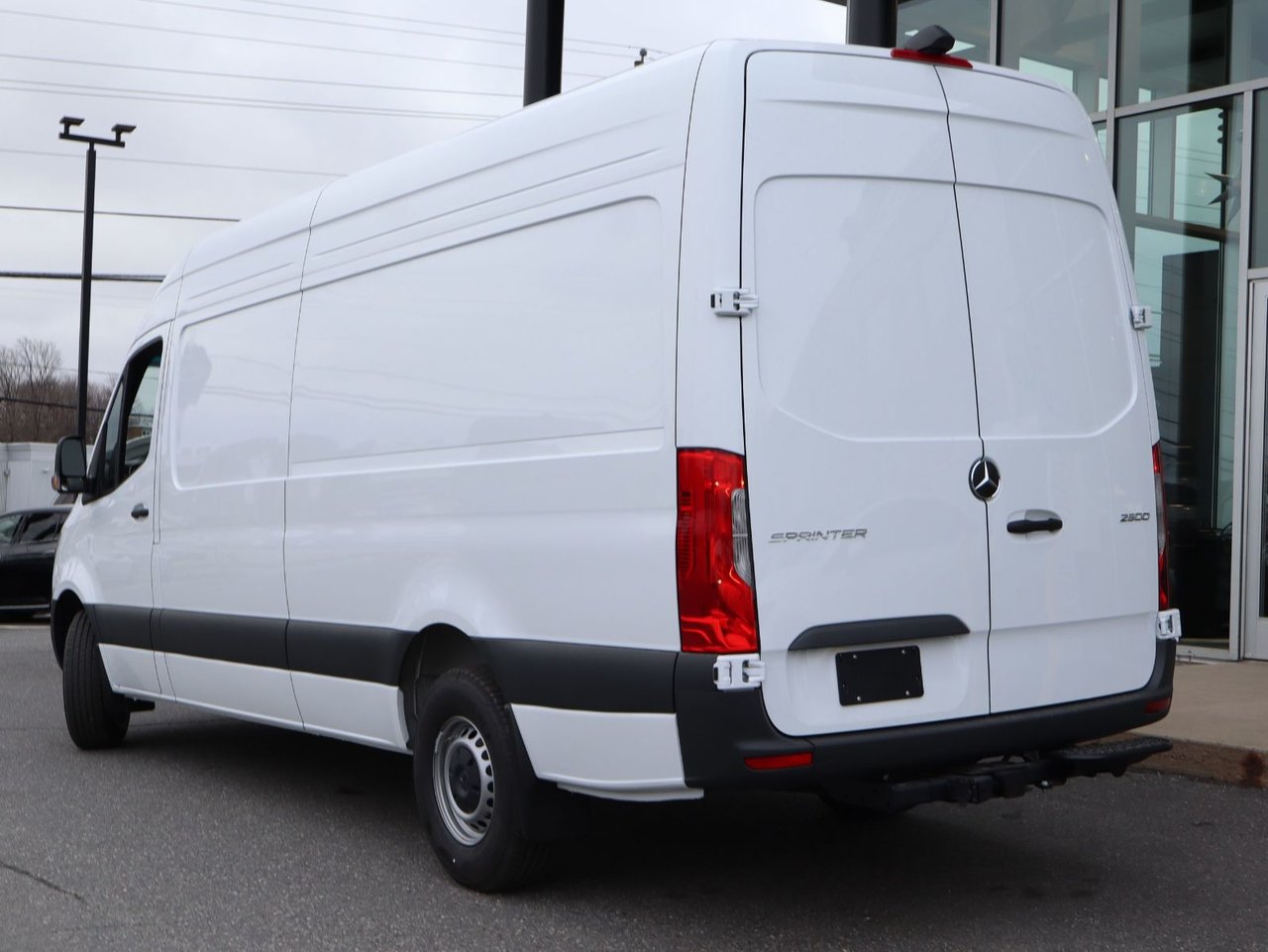Mercedes-Benz Sprinter 2500 High Roof 2025 — photo 3