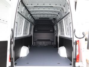 Miniature 5 Mercedes-Benz Sprinter 2500 High Roof 2025