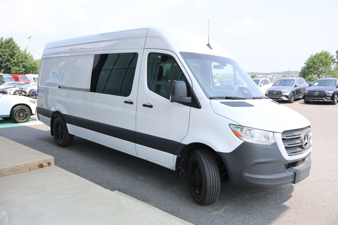 Mercedes-Benz Sprinter 170 Wheelbase High Roof RWD 2025 — photo 5