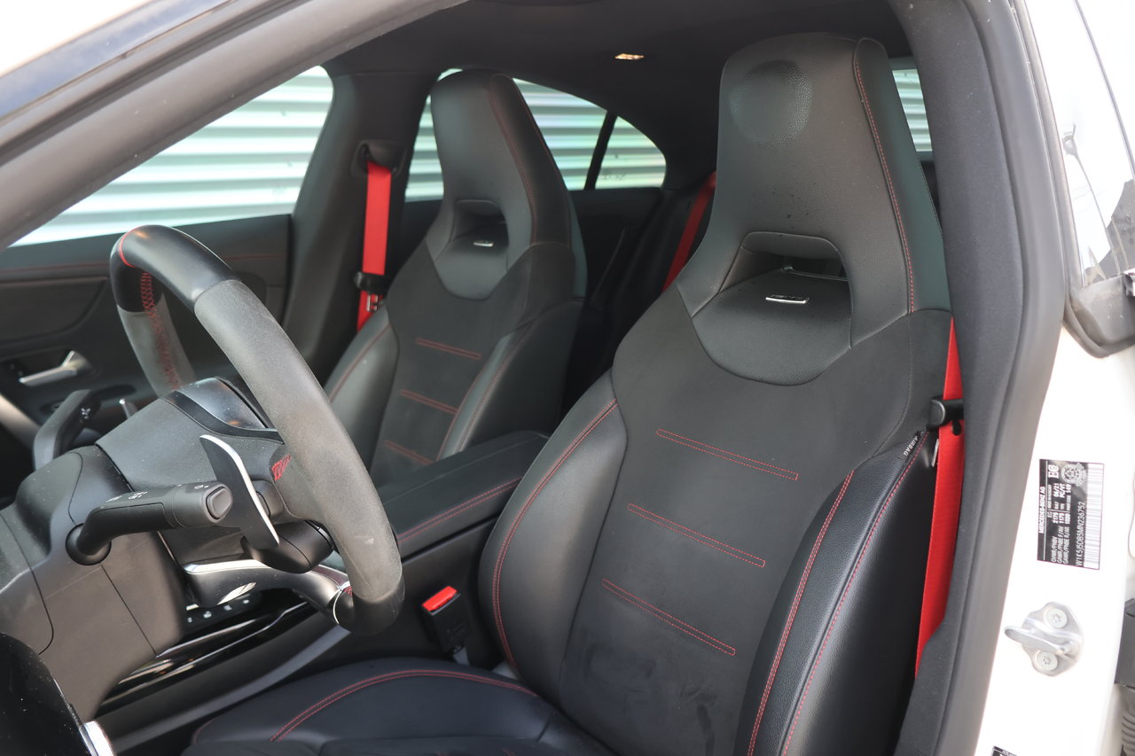 Mercedes-Benz CLA-Class CLA45 AMG 2021 — photo 3