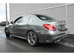 Miniature 8 Mercedes-Benz C-Class C300 2020