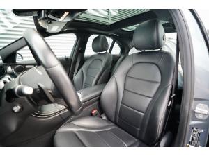 Miniature 12 Mercedes-Benz C-Class C300 2020