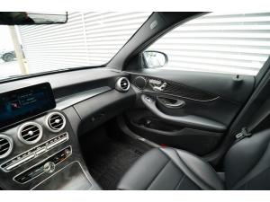 Miniature 15 Mercedes-Benz C-Class C300 2020