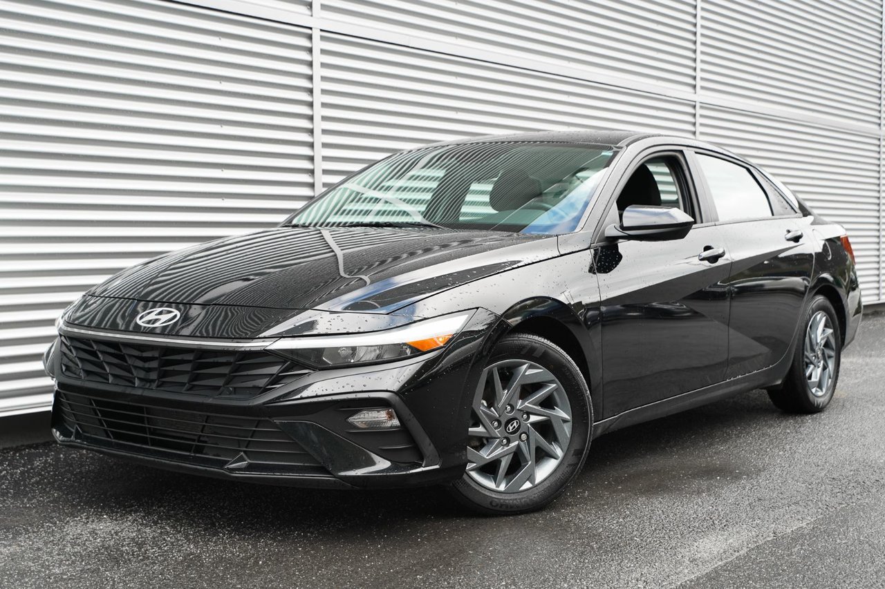 Image 1 Hyundai Elantra Preferred IVT 2024