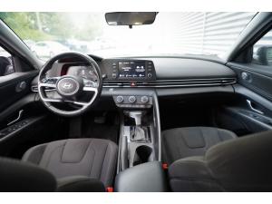 Miniature 12 Hyundai Elantra Preferred IVT 2024
