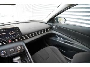 Miniature 14 Hyundai Elantra Preferred IVT 2024
