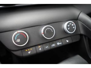Thumbnail 18 Hyundai Elantra Preferred IVT 2024