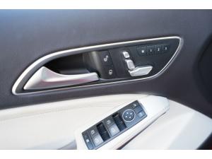 Thumbnail 11 Mercedes-Benz GLA-Class GLA250 2018