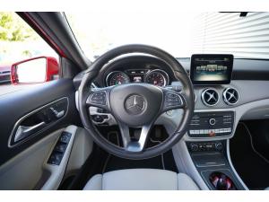 Thumbnail 15 Mercedes-Benz GLA-Class GLA250 2018