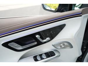 Thumbnail 11 Mercedes-Benz EQE SUV EQE350 2024