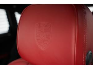 Thumbnail 12 Porsche Macan  2024