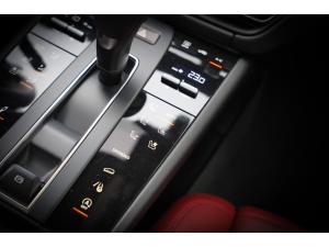 Thumbnail 28 Porsche Macan  2024