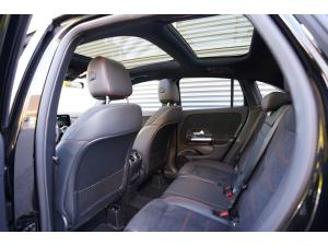 Miniature 12 Mercedes-Benz GLA-Class GLA250 2023