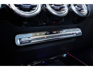 Miniature 22 Mercedes-Benz GLA-Class GLA250 2023