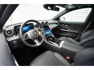 Miniature 9 Mercedes-Benz C-Class C300 2025