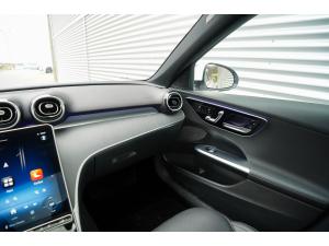 Miniature 14 Mercedes-Benz C-Class C300 2025