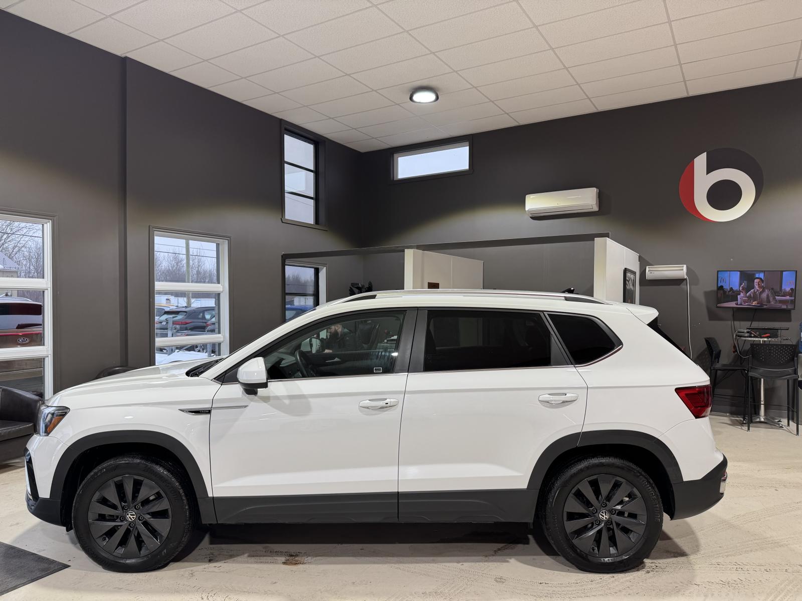 Image 3 Volkswagen Taos Comfortline 2022