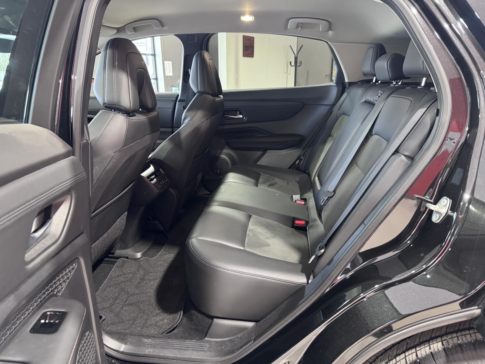 Image 13 Nissan Ariya Engage 2025