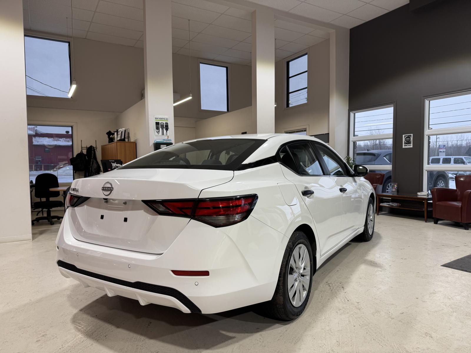 Image 7 Nissan Sentra S 2024