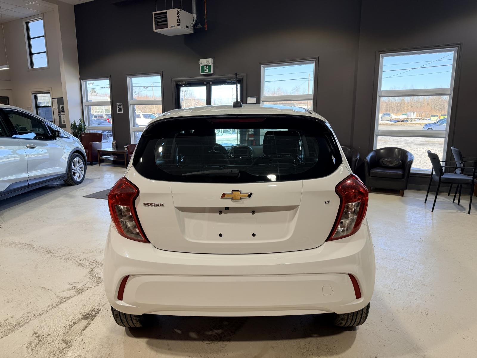 Image 5 Chevrolet Spark 1LT 2022