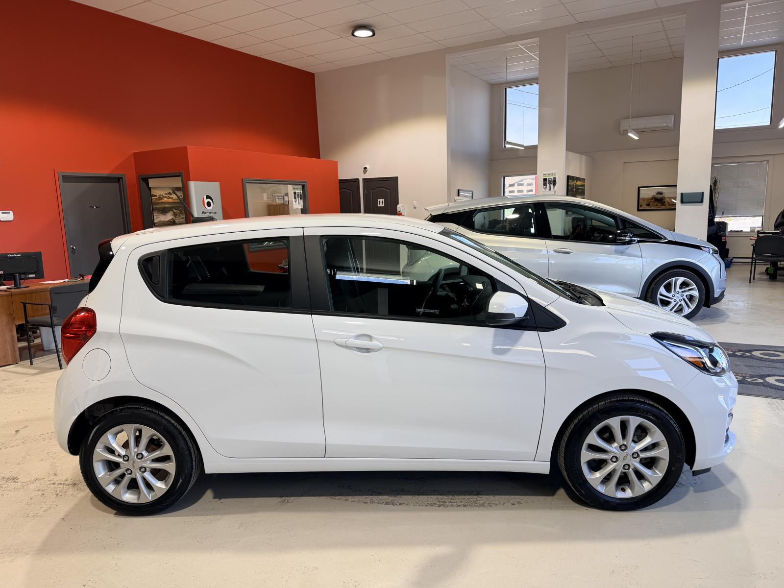 Image 8 Chevrolet Spark 1LT 2022