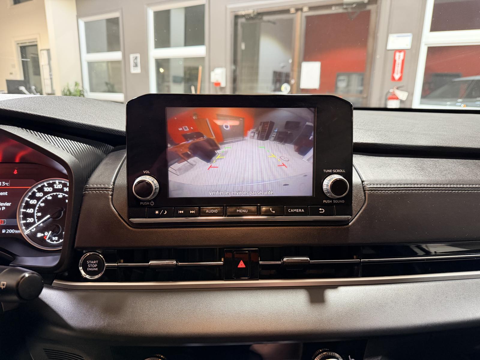 Image 24 Mitsubishi Outlander ES 2024