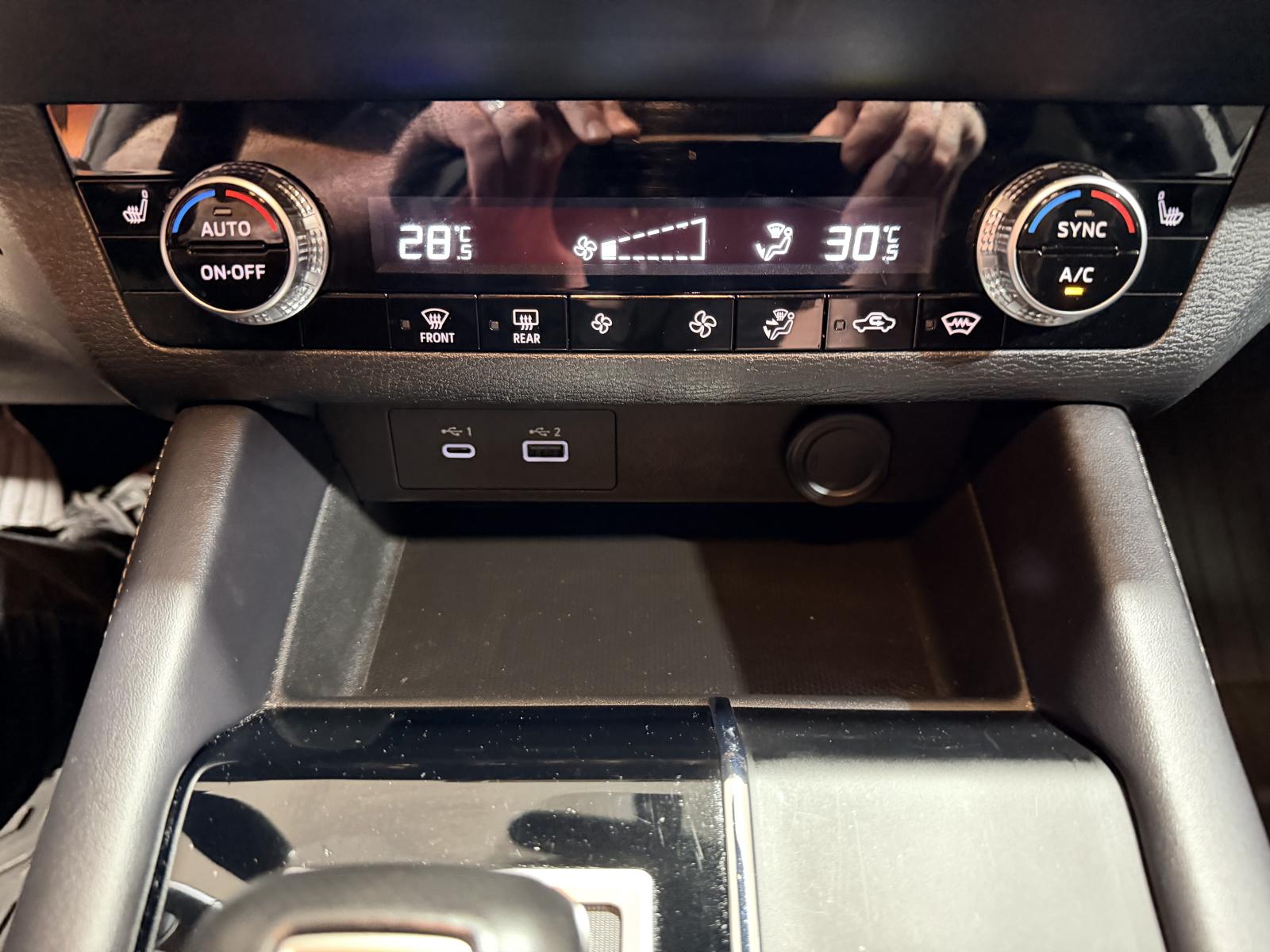 Image 26 Mitsubishi Outlander ES 2024