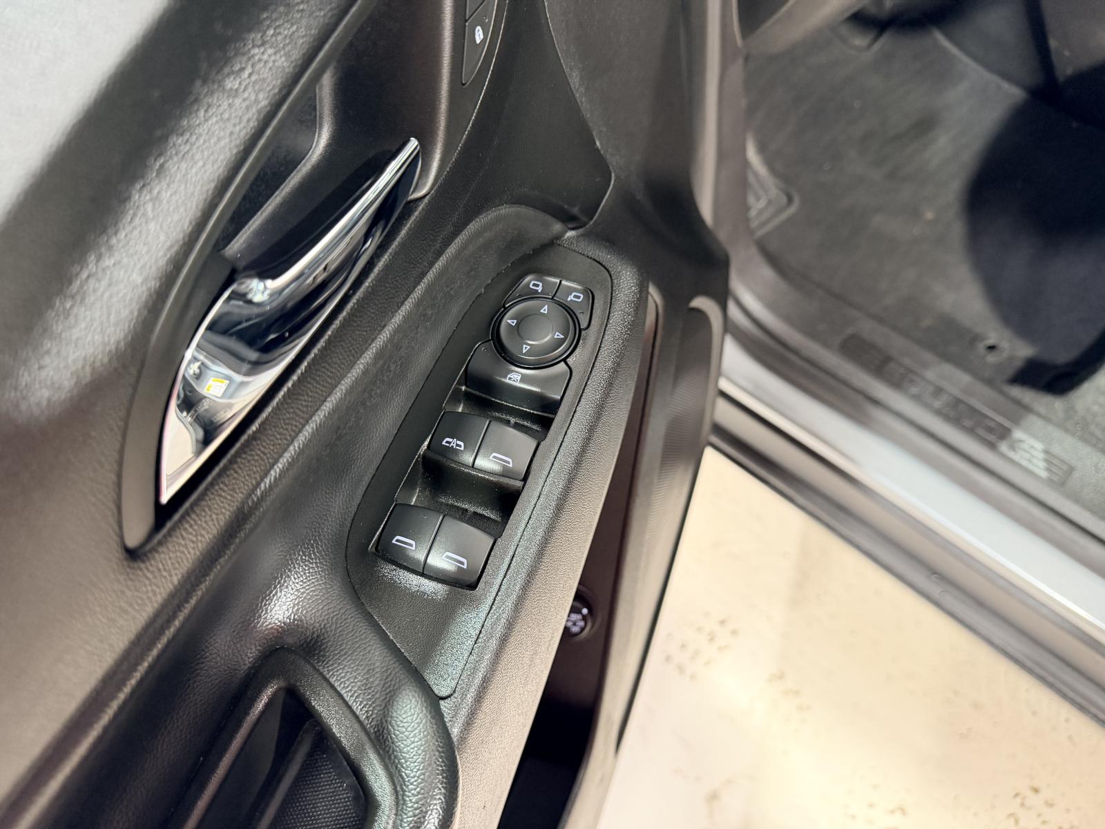 Image 17 Chevrolet Equinox LT 2024