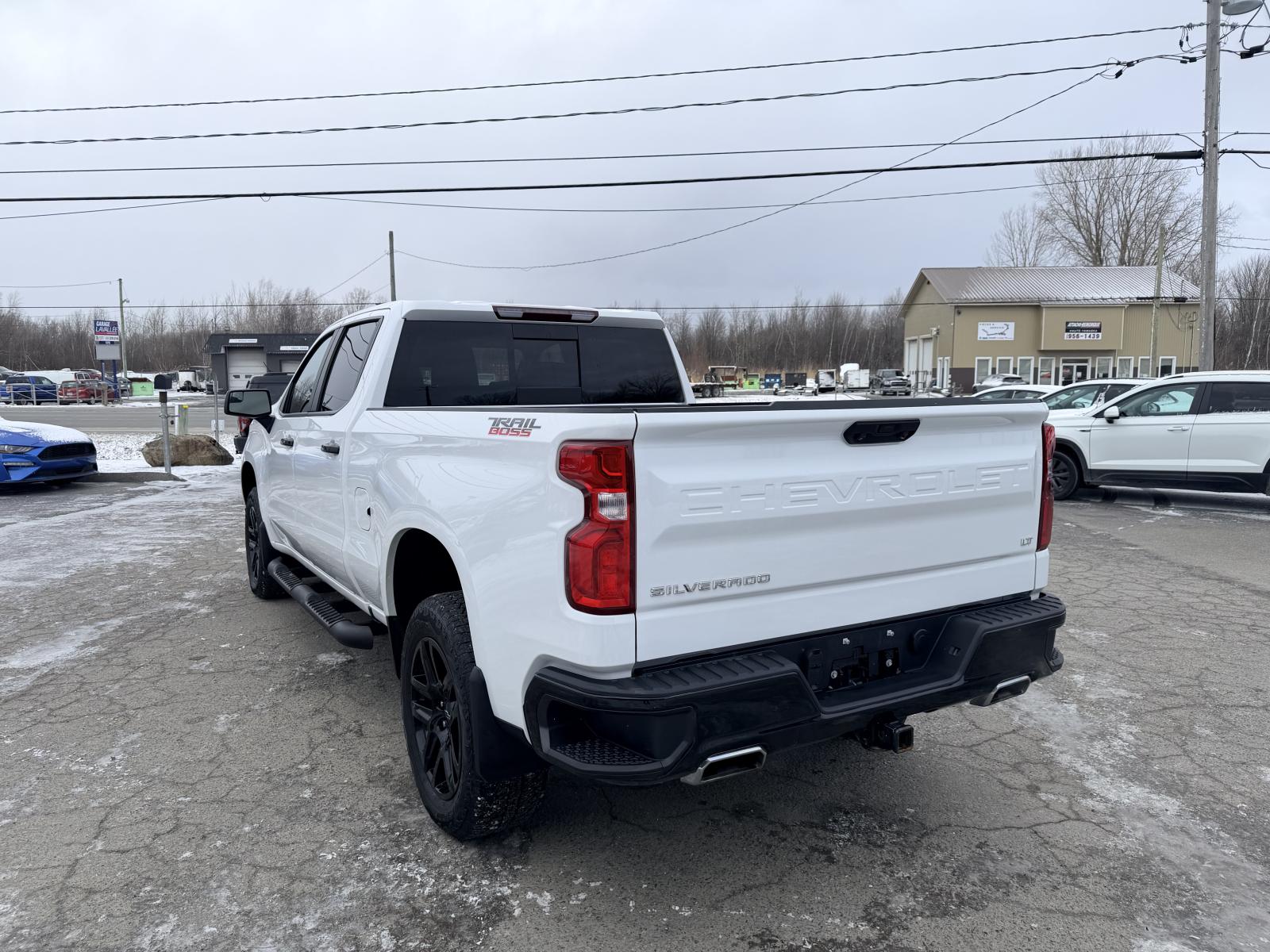 Chevrolet Silverado 1500 LT Trail Boss 2024 — photo 4