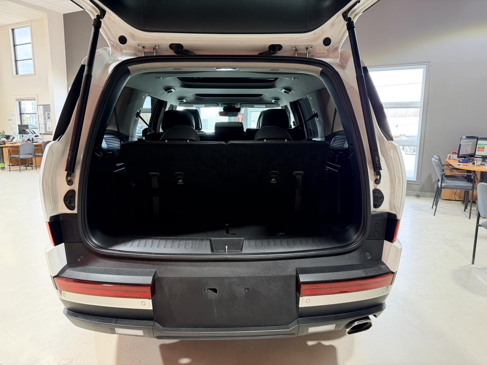 Hyundai Santa Fe Luxury 2024 — photo 7