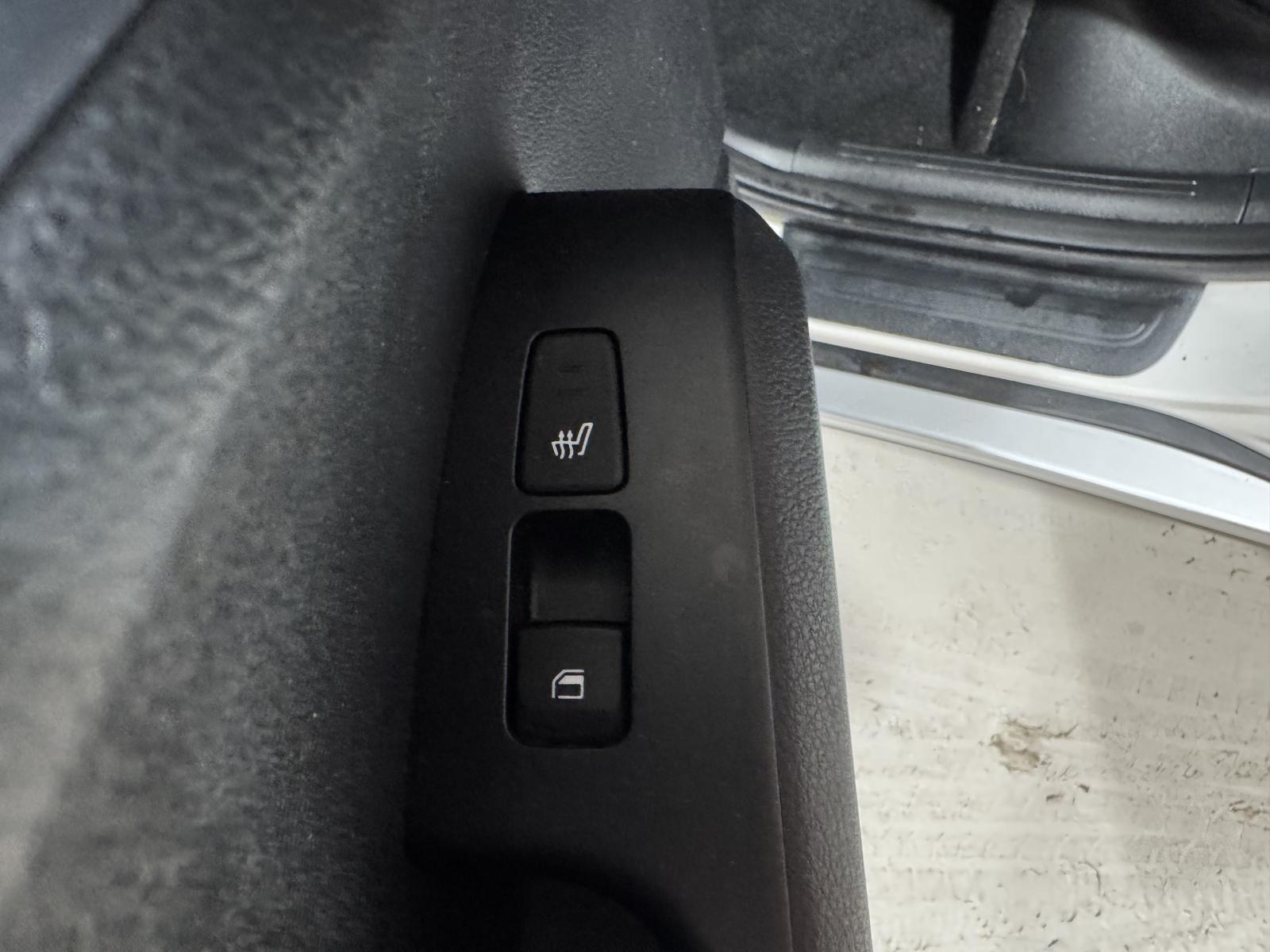 Image 14 Kia Soul EV Limited 2023