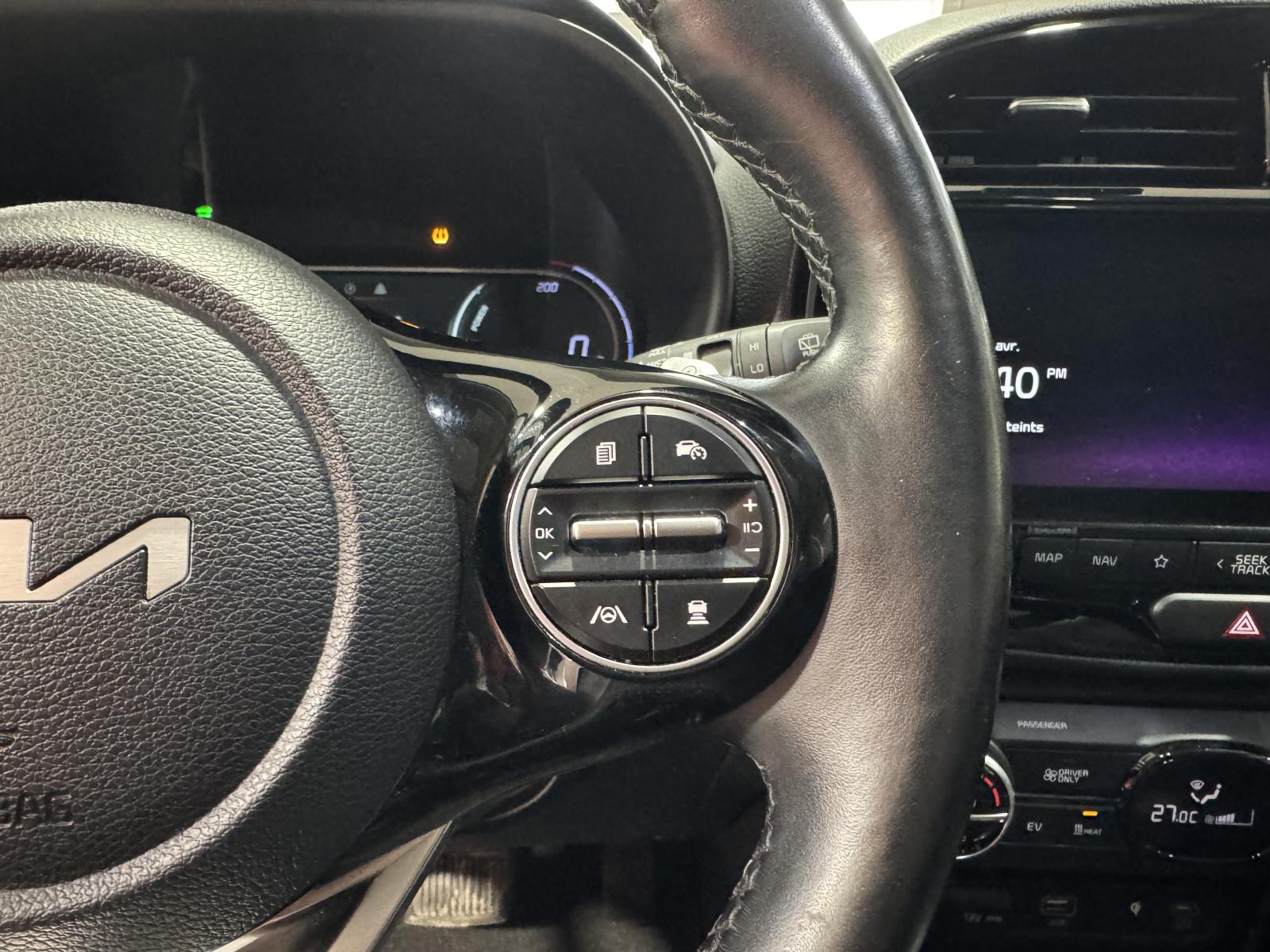 Image 21 Kia Soul EV Limited 2023