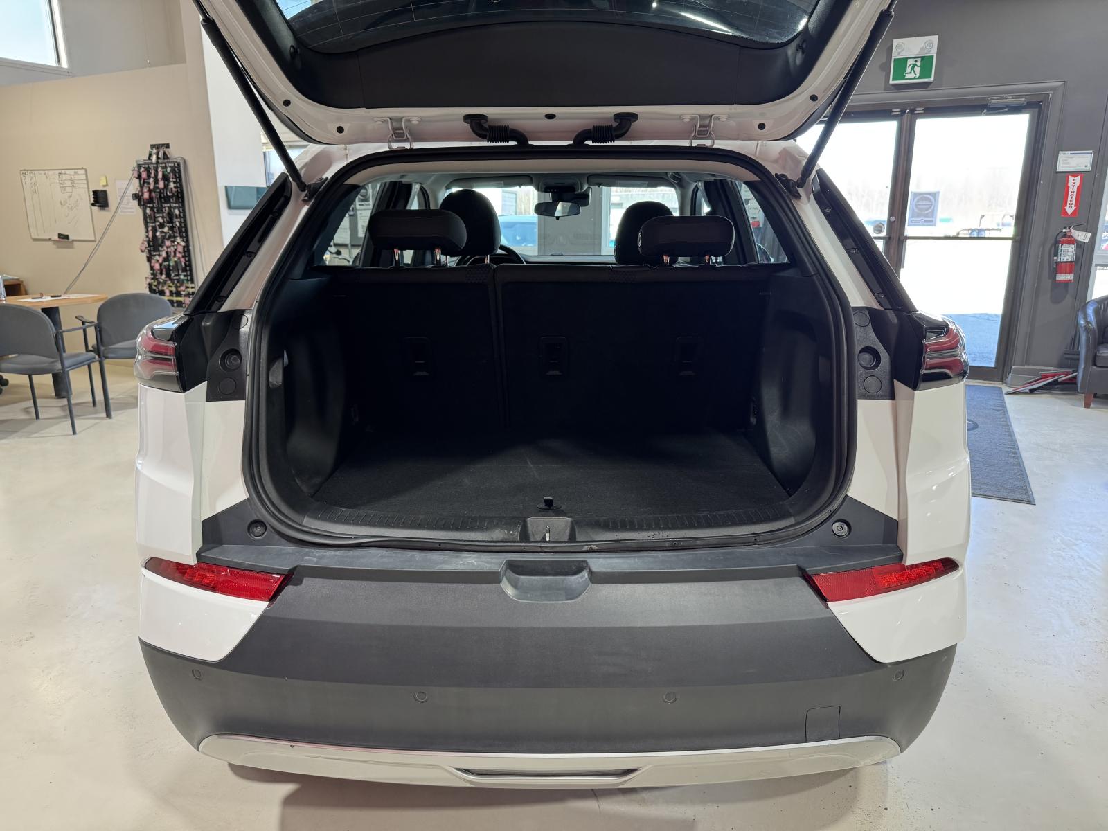 Image 6 Chevrolet Bolt EUV LT 2023