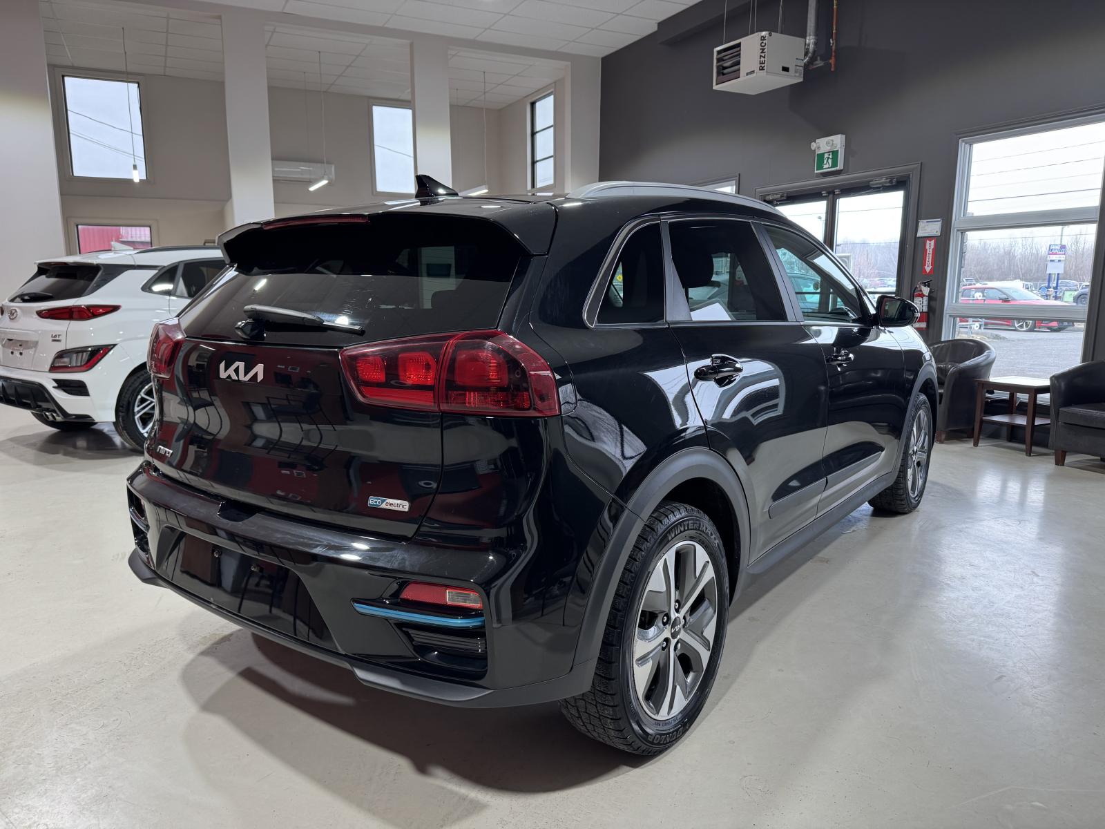 Image 8 Kia Niro EV EX 2022