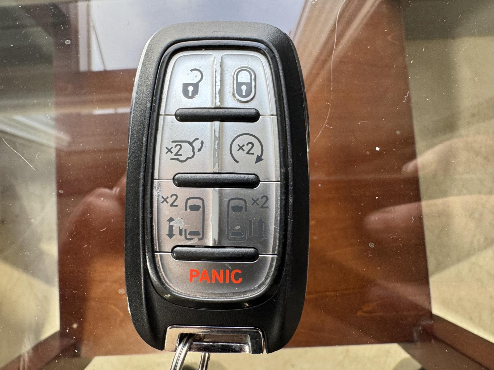 Image 14 Chrysler Pacifica Touring L 2022