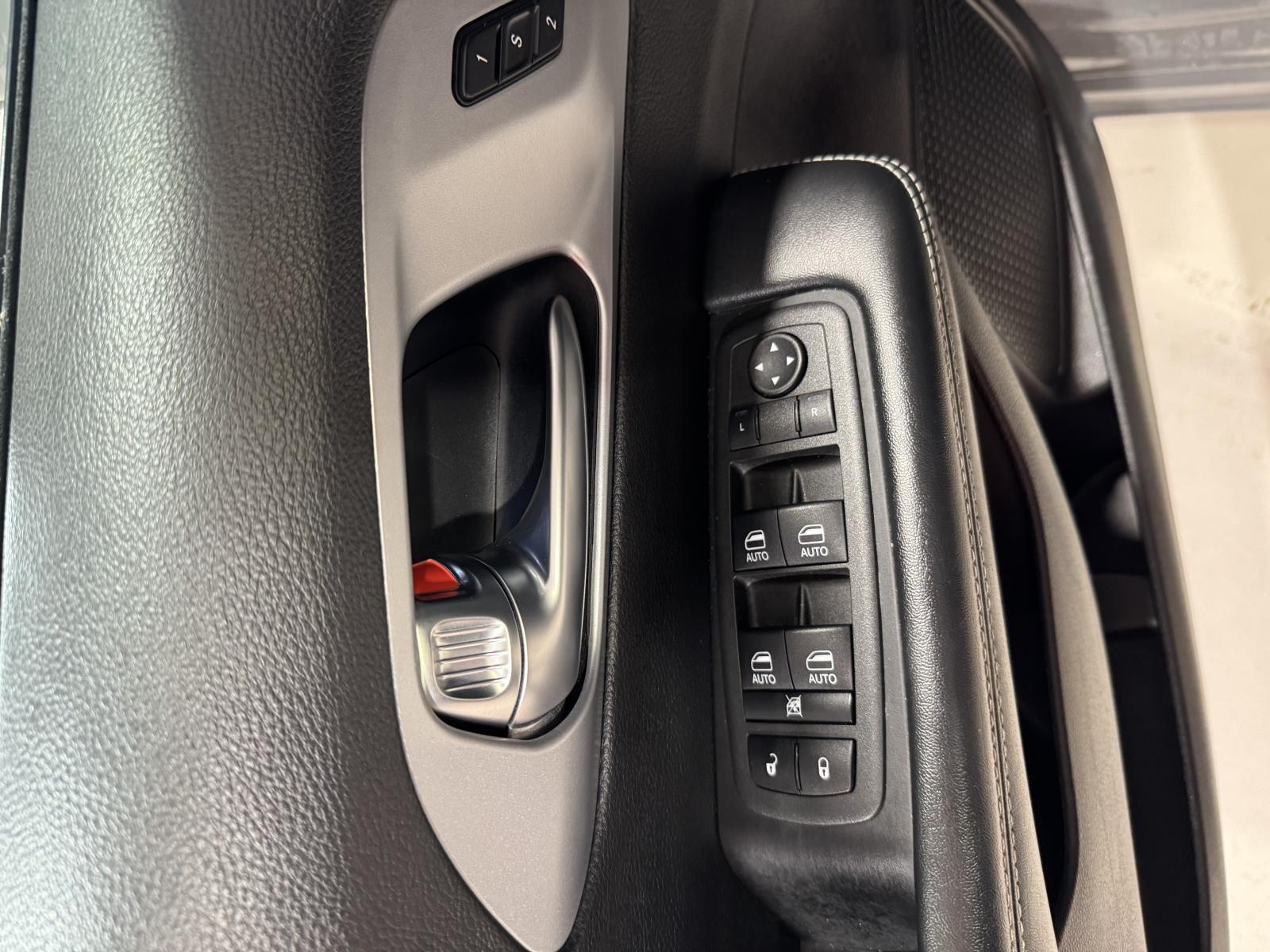 Image 19 Chrysler Pacifica Touring L 2022