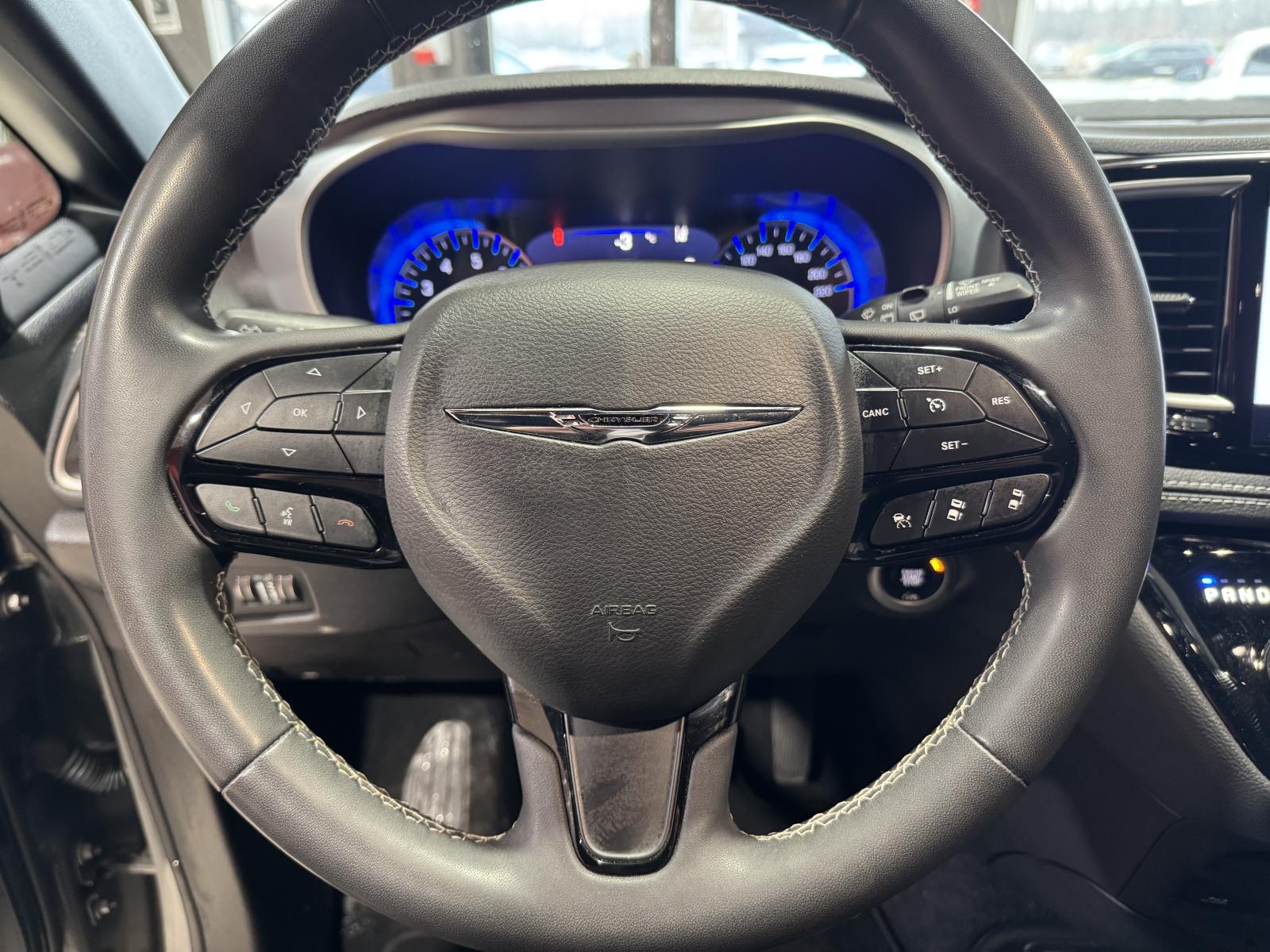 Image 23 Chrysler Pacifica Touring L 2022