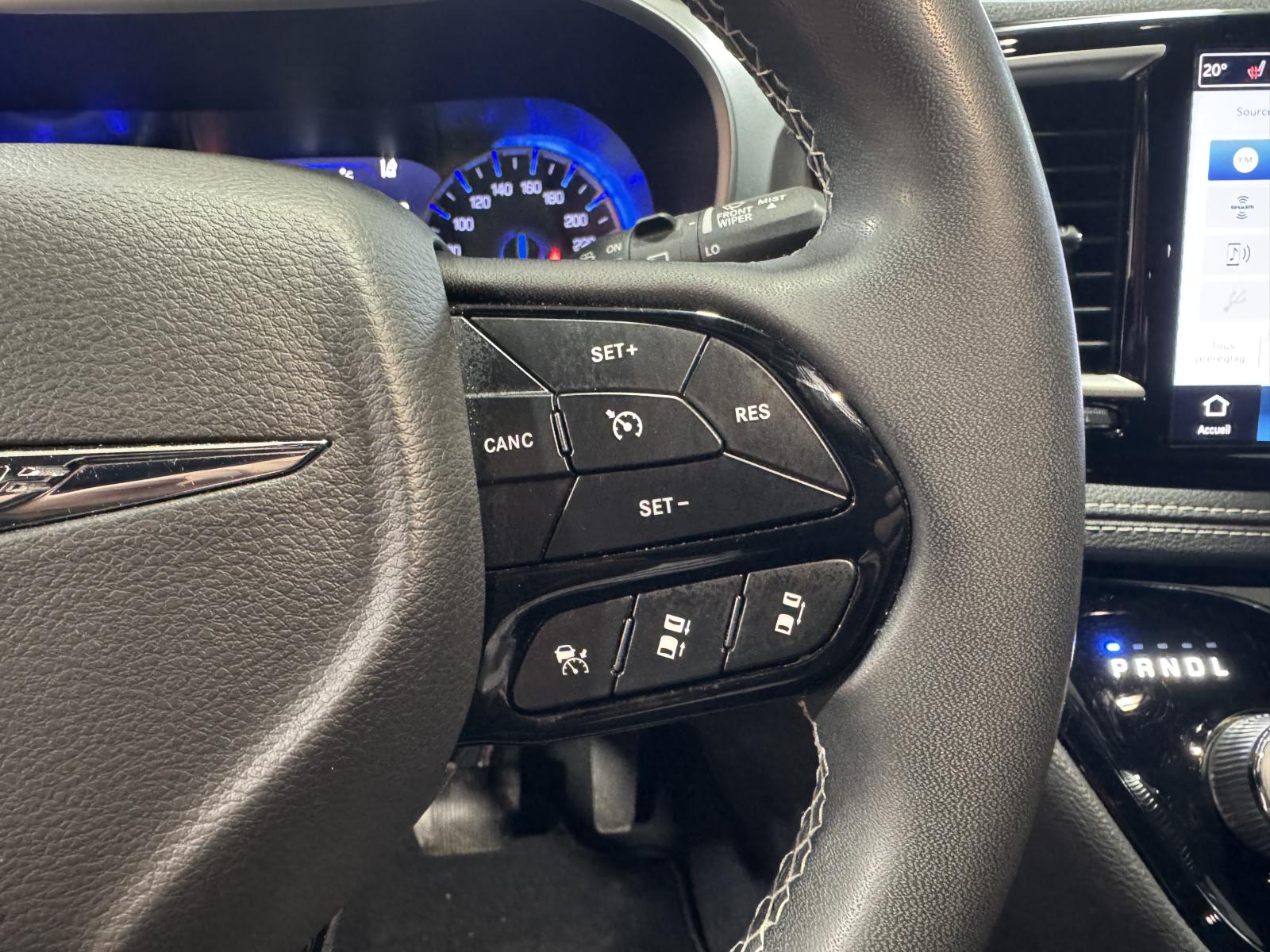 Image 25 Chrysler Pacifica Touring L 2022