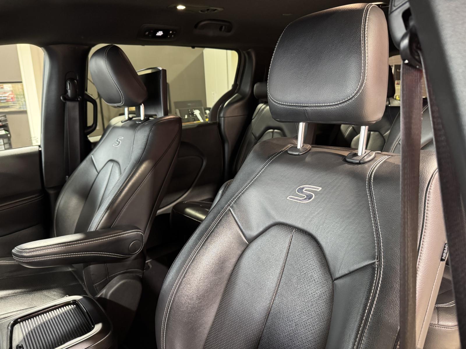 Image 21 Chrysler Pacifica Touring L 2022